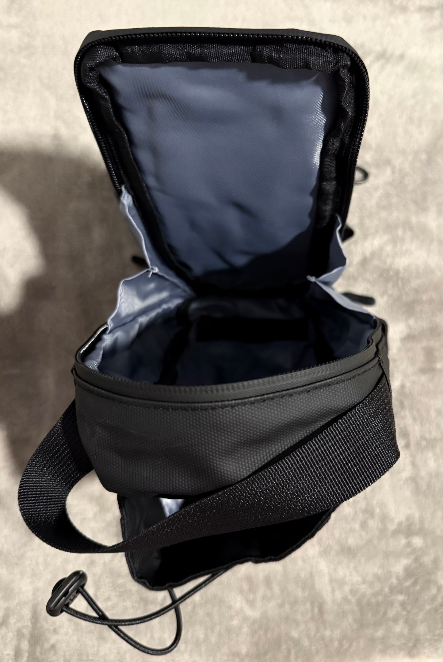 Sport Bag – Magnetic Closure
