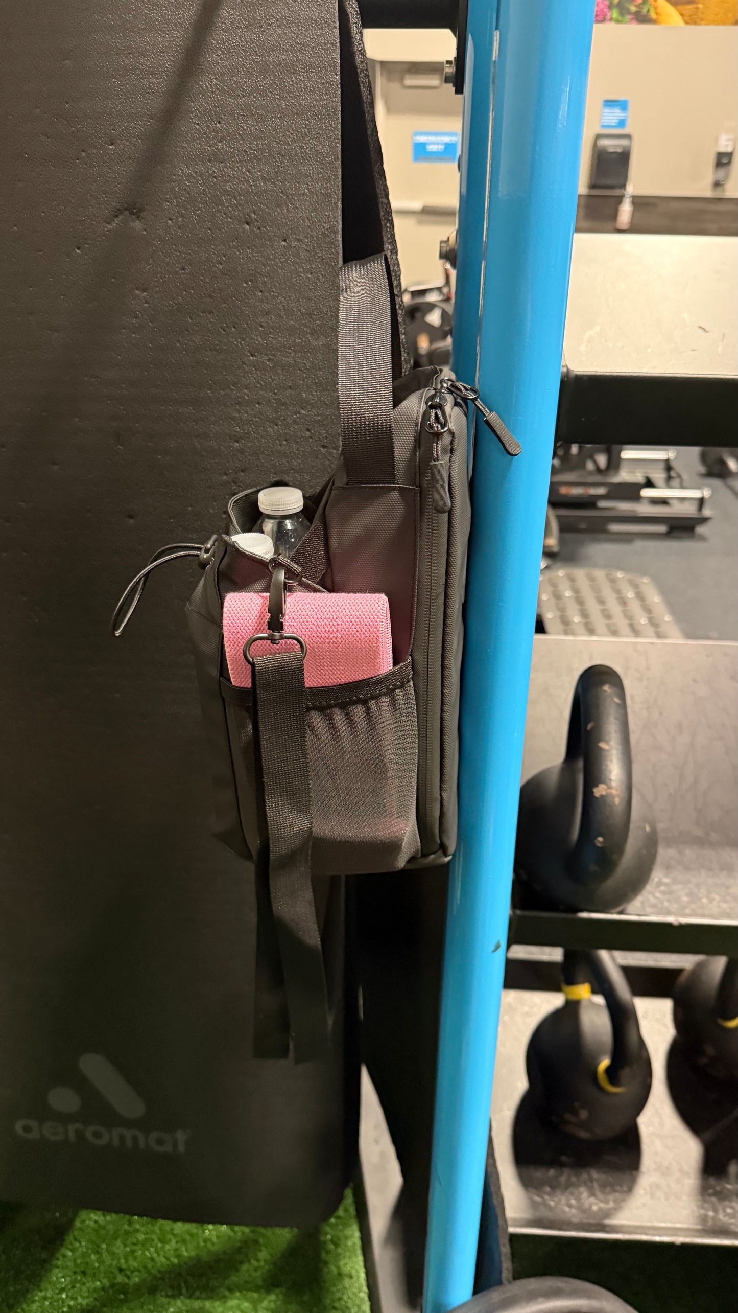 Sport Bag – Magnetic Closure