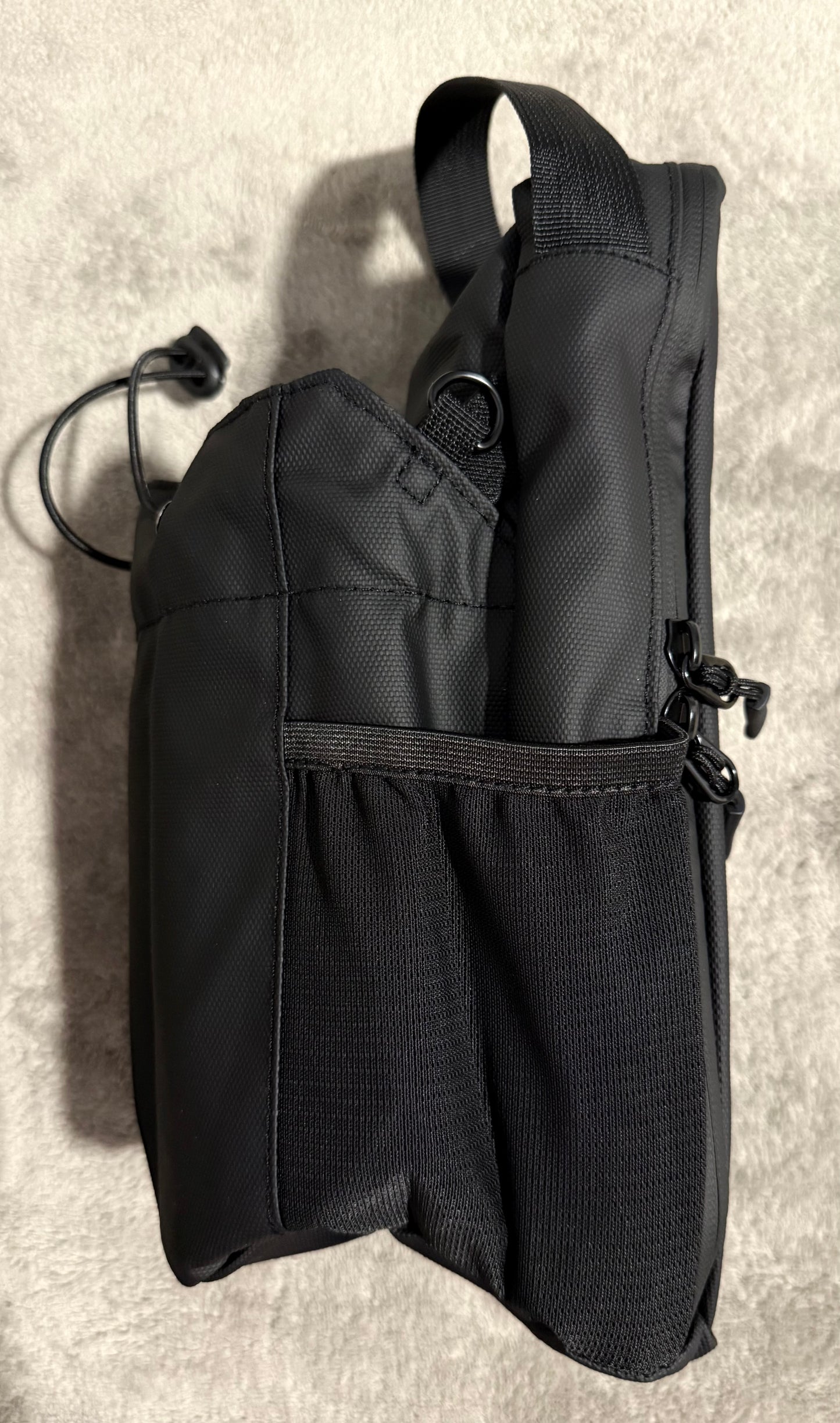 Sport Bag – Magnetic Closure