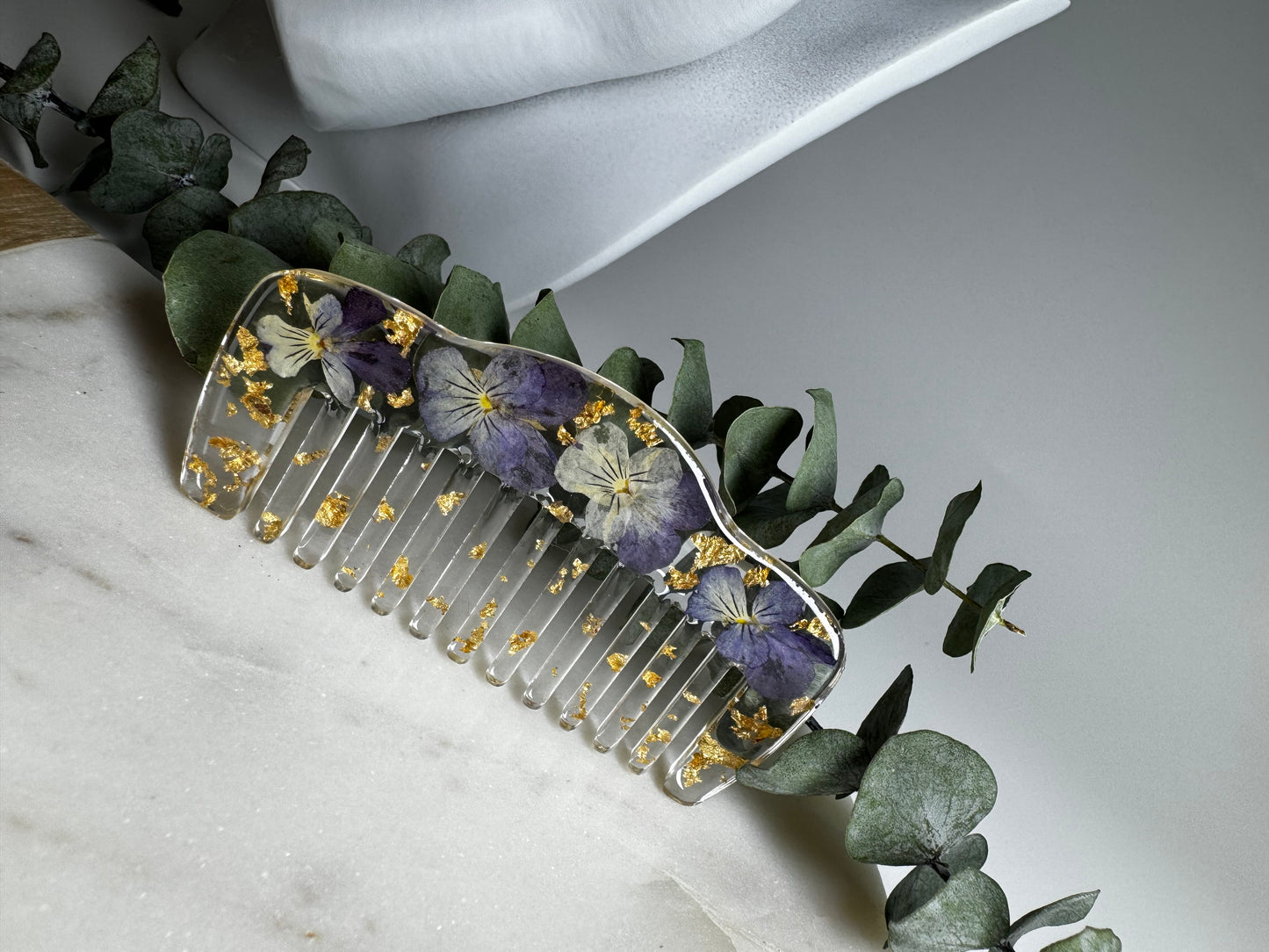 Handmade Resin Comb with Real Flowers & Gold Leaf