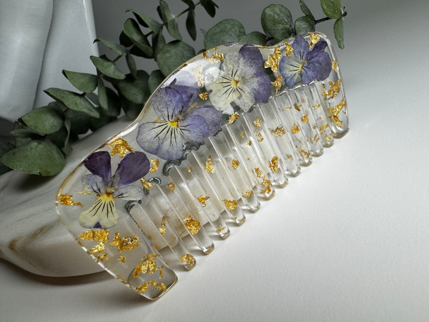 Handmade Resin Comb with Real Flowers & Gold Leaf